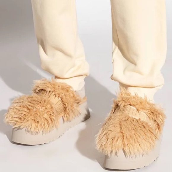 NWOT UGG FLUFF MOMMA SUGAR SLIDE - Picture 5 of 5